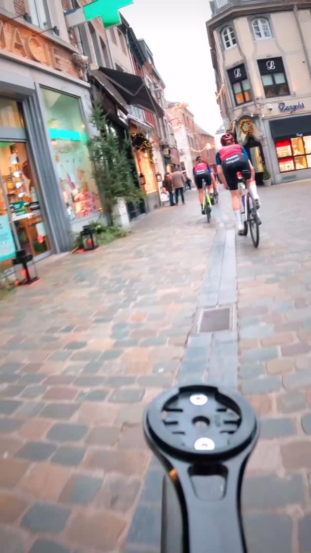 Minimax WB Cycling Team